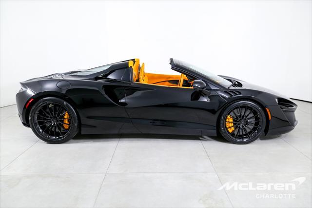 new 2025 McLaren Artura car, priced at $307,400