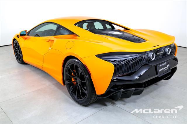 new 2025 McLaren Artura car, priced at $274,098