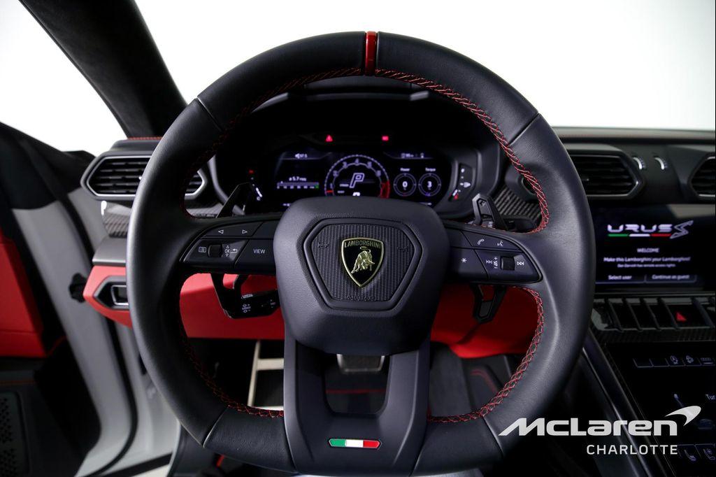 used 2023 Lamborghini Urus car, priced at $259,996
