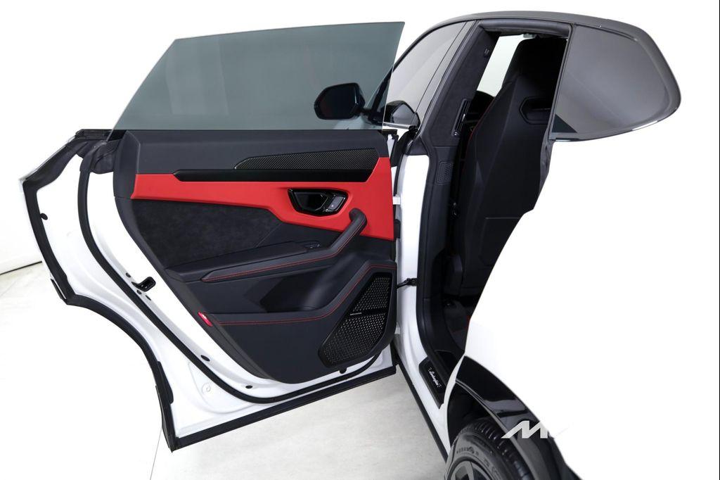 used 2023 Lamborghini Urus car, priced at $259,996