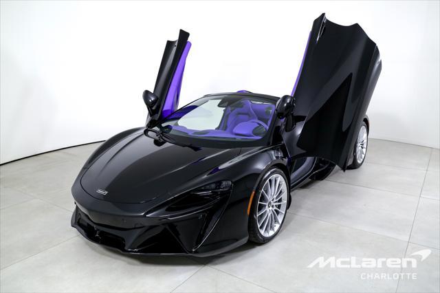 new 2025 McLaren Artura car, priced at $307,400