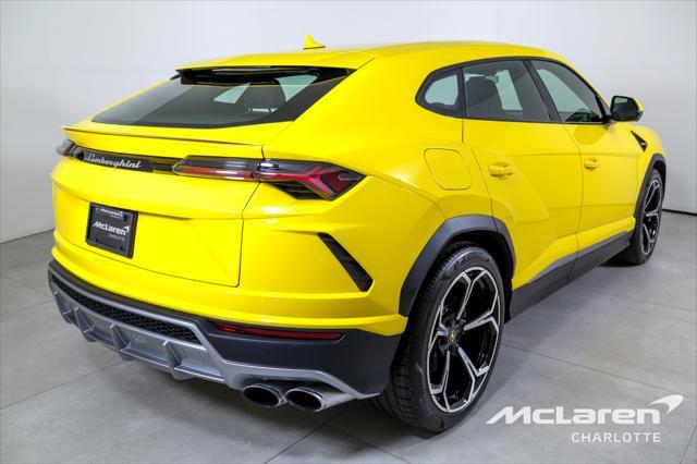 used 2022 Lamborghini Urus car, priced at $234,996