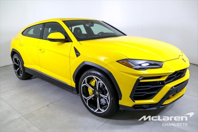 used 2022 Lamborghini Urus car, priced at $234,996