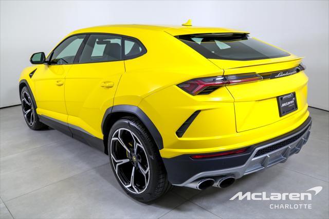 used 2022 Lamborghini Urus car, priced at $234,996