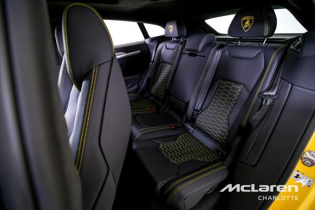 used 2022 Lamborghini Urus car, priced at $234,996