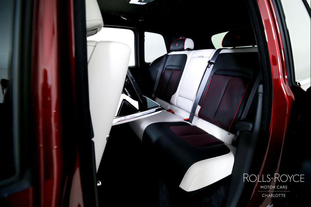 used 2025 Rolls-Royce Cullinan car, priced at $469,996