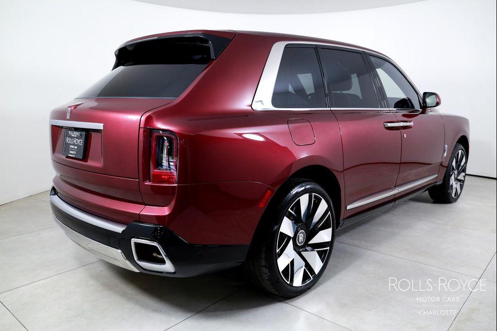 used 2025 Rolls-Royce Cullinan car, priced at $469,996