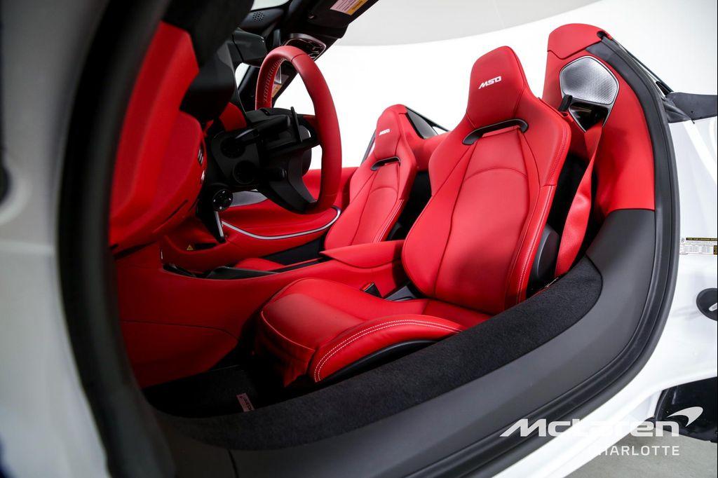 new 2025 McLaren Artura car, priced at $339,456