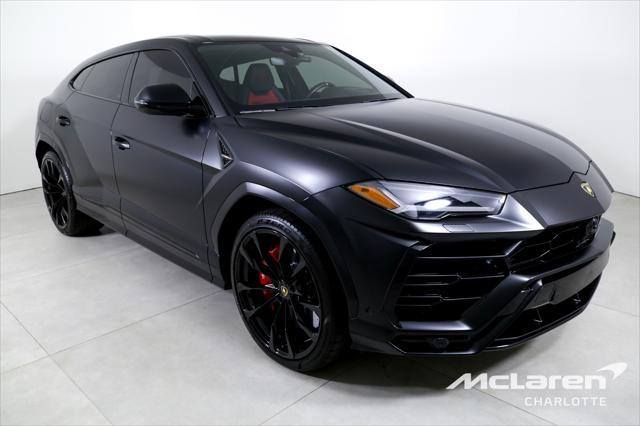 used 2022 Lamborghini Urus car, priced at $237,996