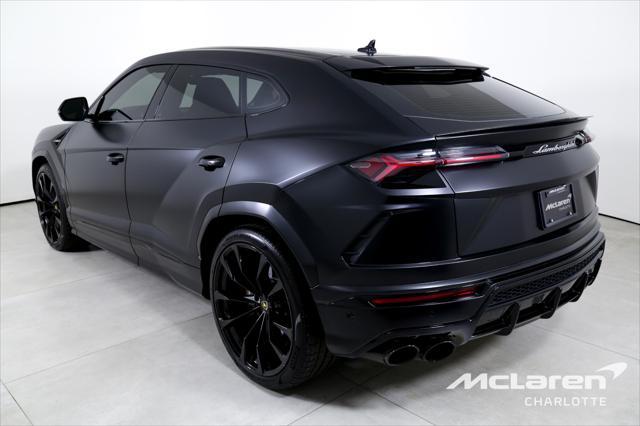 used 2022 Lamborghini Urus car, priced at $237,996