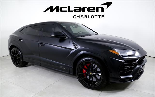 used 2022 Lamborghini Urus car, priced at $237,996