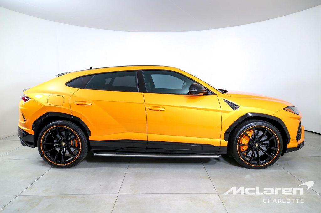 used 2022 Lamborghini Urus car, priced at $229,996