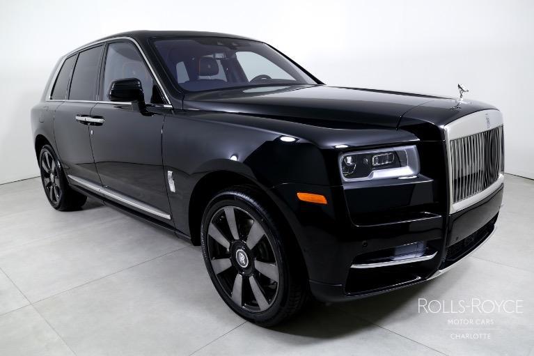 new 2024 Rolls-Royce Cullinan car, priced at $421,025