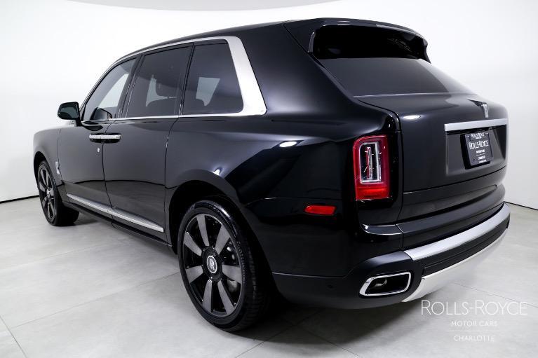 new 2024 Rolls-Royce Cullinan car, priced at $421,025