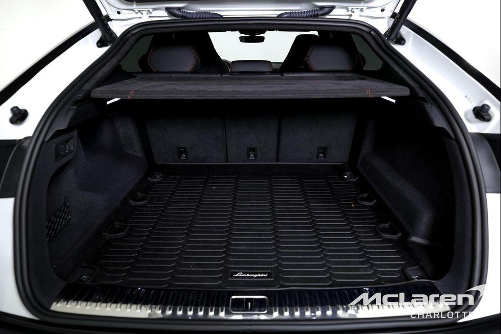 used 2022 Lamborghini Urus car, priced at $234,996