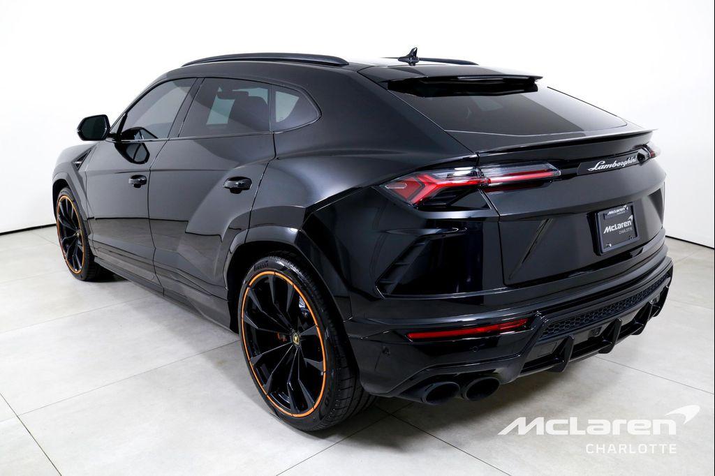 used 2021 Lamborghini Urus car, priced at $229,996