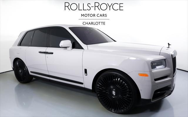 used 2022 Rolls-Royce Cullinan car, priced at $289,996