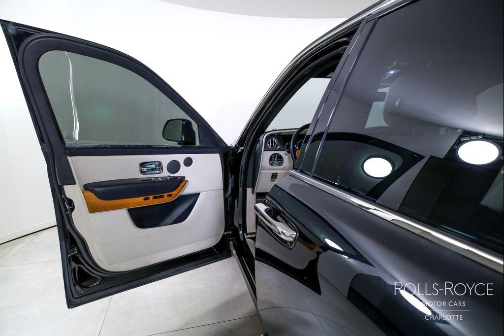 used 2019 Rolls-Royce Cullinan car, priced at $229,996