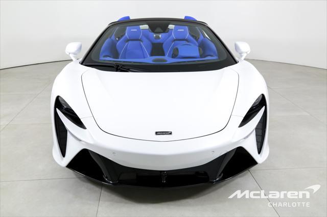 new 2025 McLaren Artura car, priced at $298,010