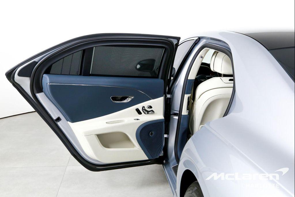 used 2023 Bentley Flying Spur Hybrid car, priced at $154,996