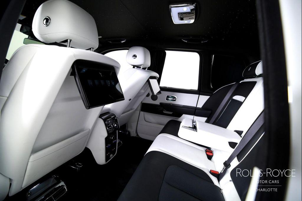 used 2025 Rolls-Royce Cullinan car, priced at $524,996