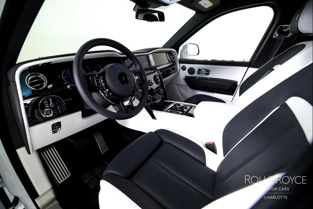 used 2025 Rolls-Royce Cullinan car, priced at $524,996