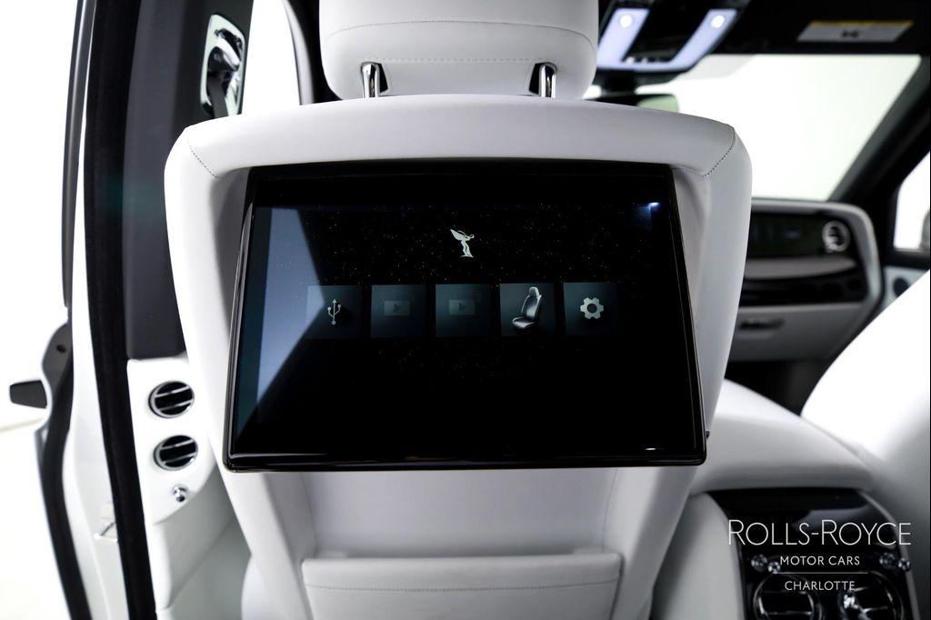 used 2025 Rolls-Royce Cullinan car, priced at $524,996
