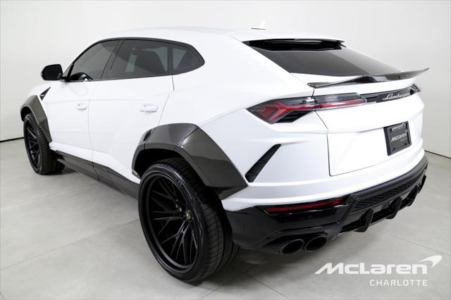 used 2022 Lamborghini Urus car, priced at $223,996