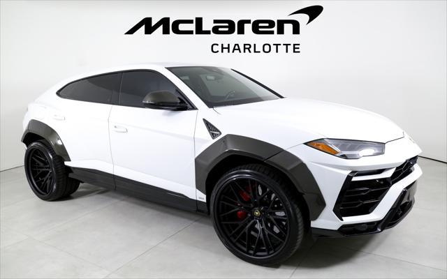 used 2022 Lamborghini Urus car, priced at $223,996