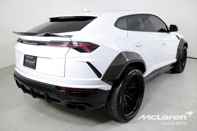 used 2022 Lamborghini Urus car, priced at $223,996