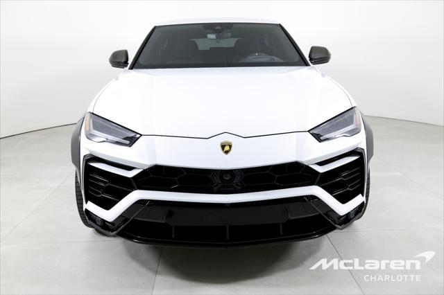 used 2022 Lamborghini Urus car, priced at $223,996