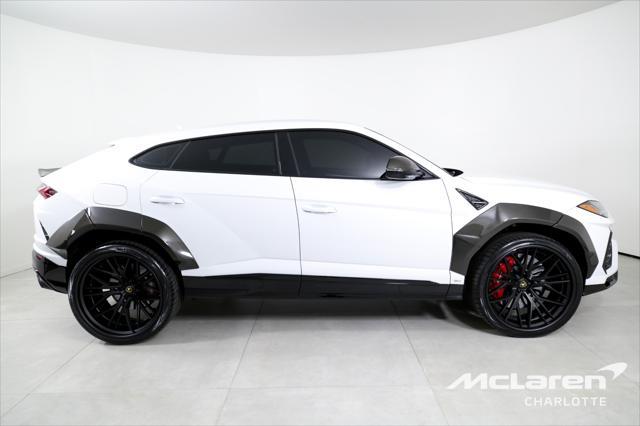 used 2022 Lamborghini Urus car, priced at $223,996