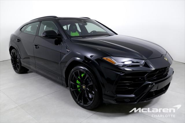 used 2022 Lamborghini Urus car, priced at $249,996