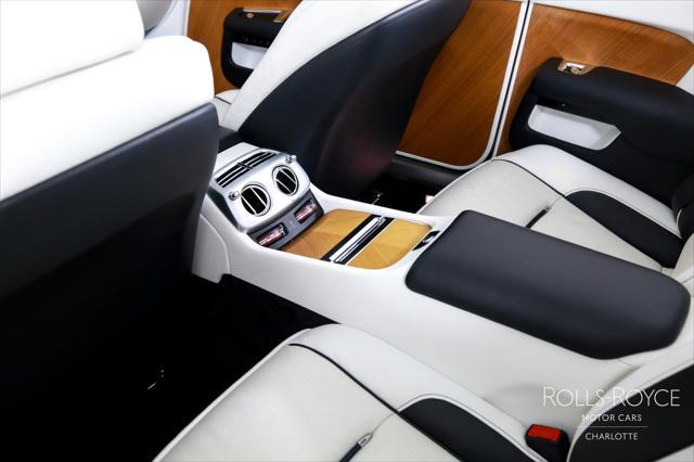 used 2019 Rolls-Royce Dawn car, priced at $229,996
