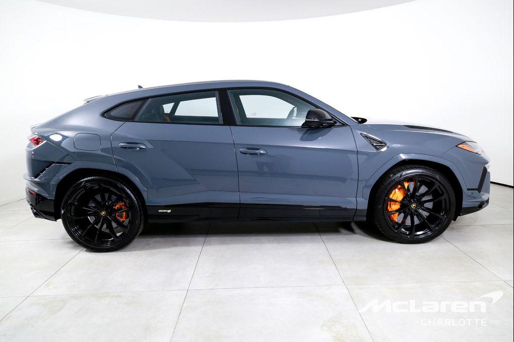 used 2024 Lamborghini Urus car, priced at $269,996