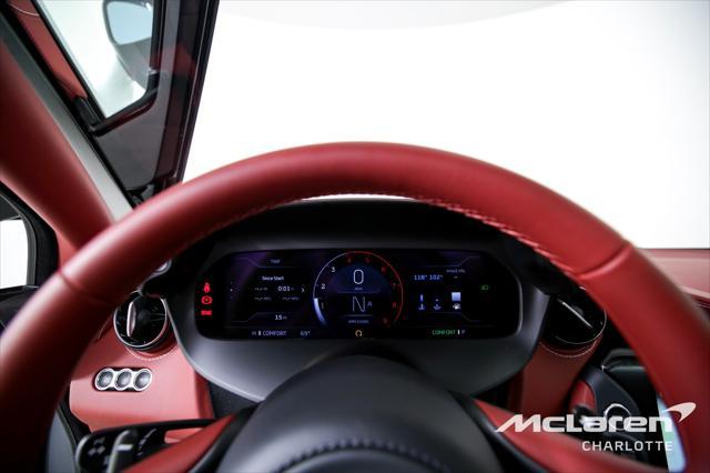 new 2024 McLaren 750S car, priced at $393,082