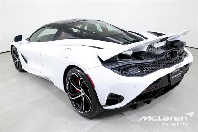 new 2024 McLaren 750S car, priced at $393,082