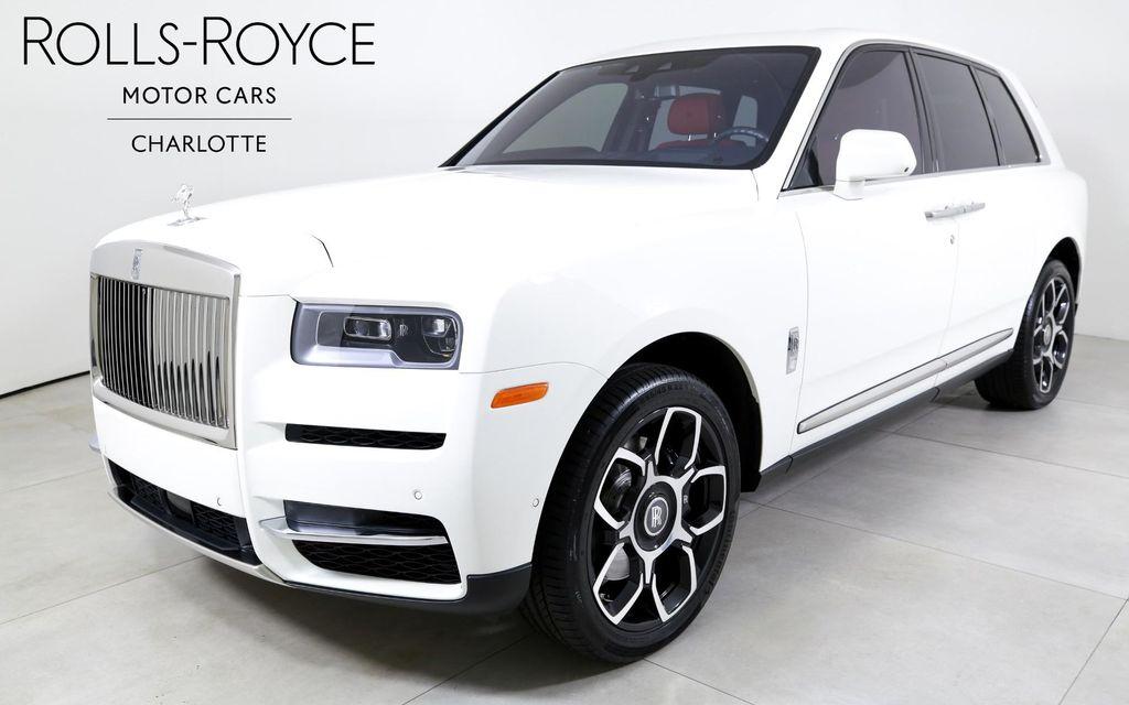 used 2020 Rolls-Royce Cullinan car, priced at $279,996