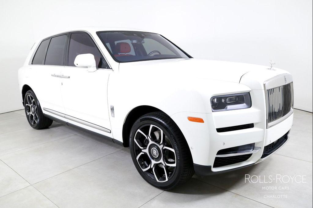 used 2020 Rolls-Royce Cullinan car, priced at $279,996