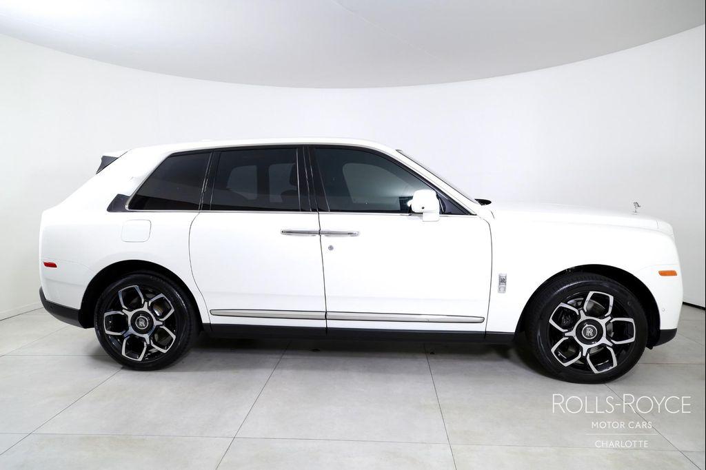 used 2020 Rolls-Royce Cullinan car, priced at $279,996