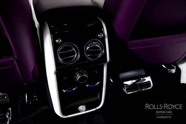 used 2023 Rolls-Royce Cullinan car, priced at $329,996
