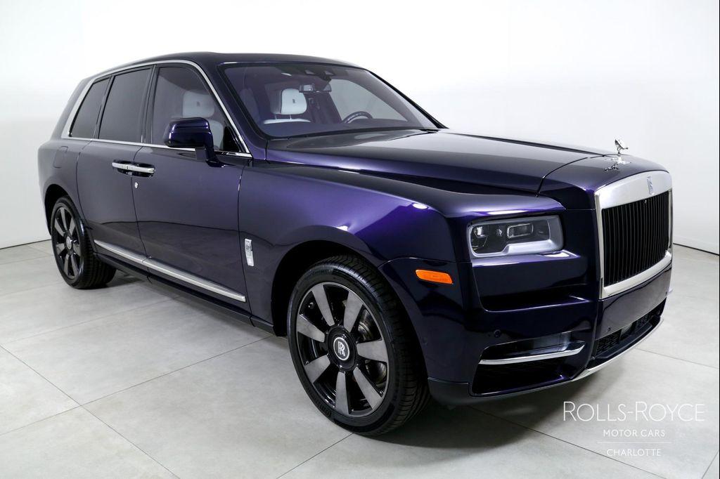 used 2023 Rolls-Royce Cullinan car, priced at $304,996