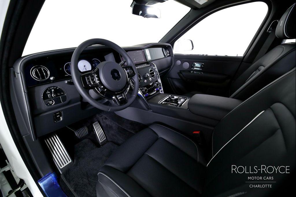 used 2025 Rolls-Royce Cullinan car, priced at $464,996