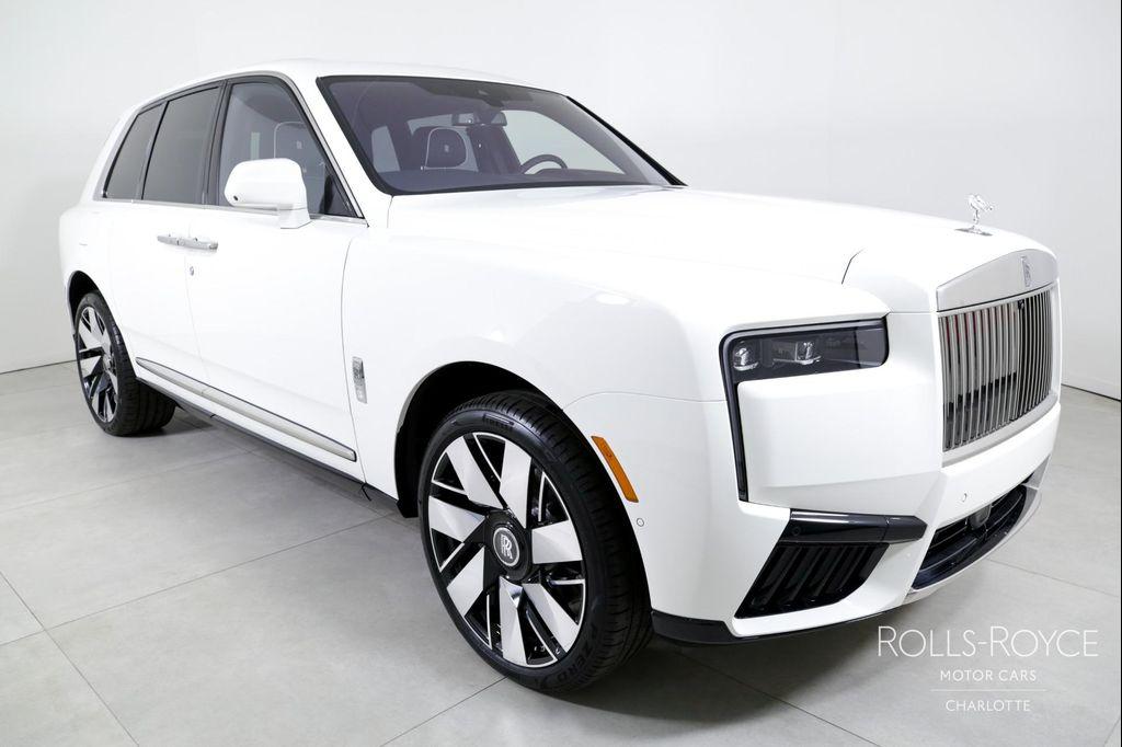 used 2025 Rolls-Royce Cullinan car, priced at $464,996