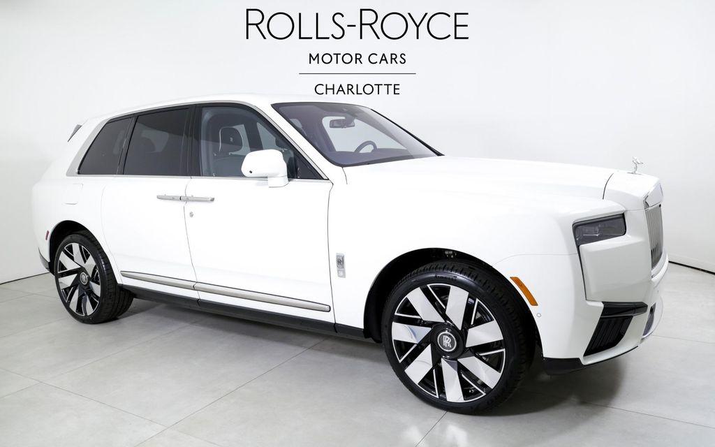 used 2025 Rolls-Royce Cullinan car, priced at $464,996
