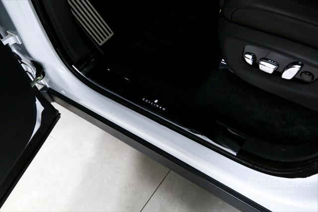 used 2019 Rolls-Royce Cullinan car, priced at $234,996
