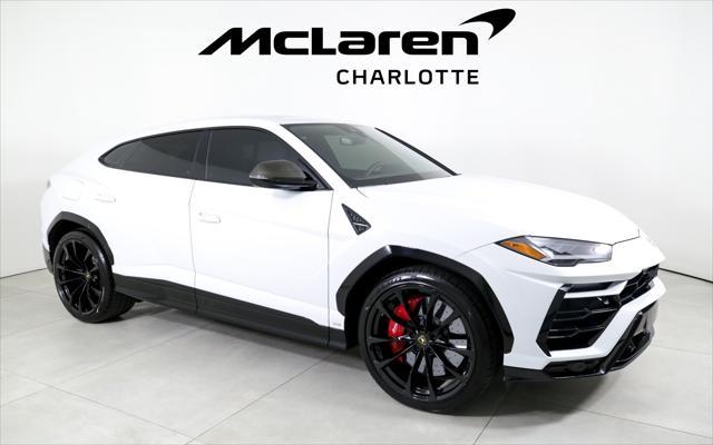 used 2022 Lamborghini Urus car, priced at $229,996