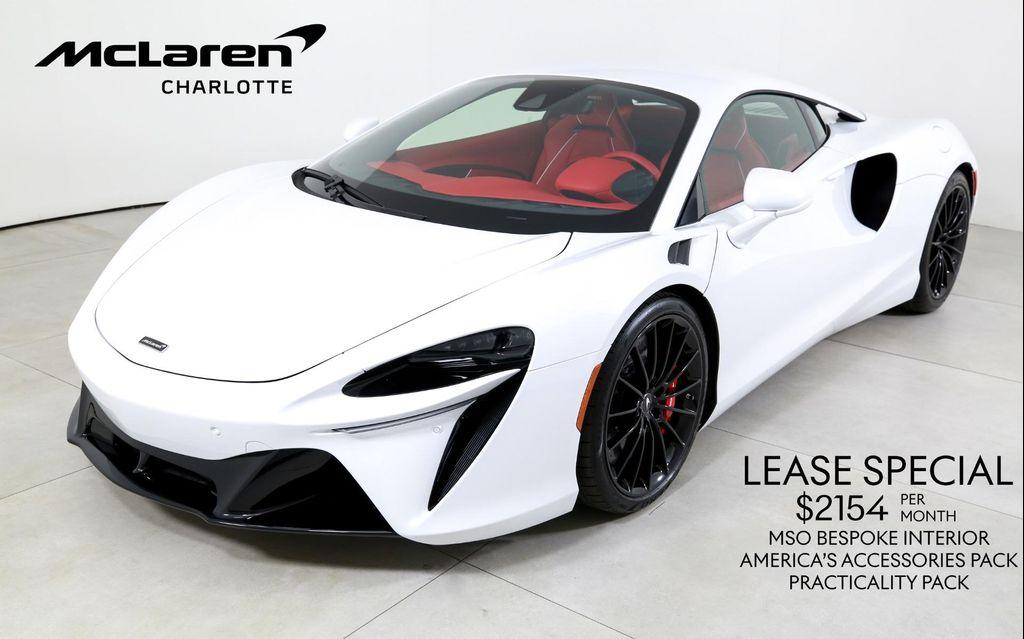 new 2025 McLaren Artura car, priced at $271,578