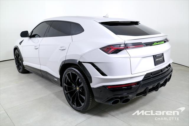 used 2023 Lamborghini Urus car, priced at $259,996