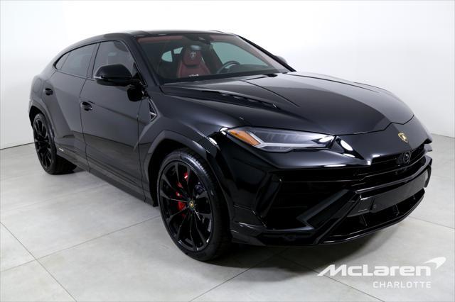 used 2023 Lamborghini Urus car, priced at $279,996